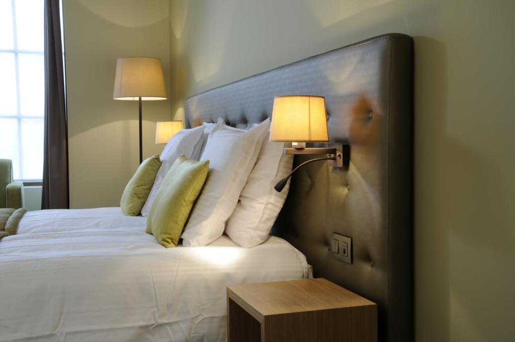 Hotel Den Hof Zelzate Room photo