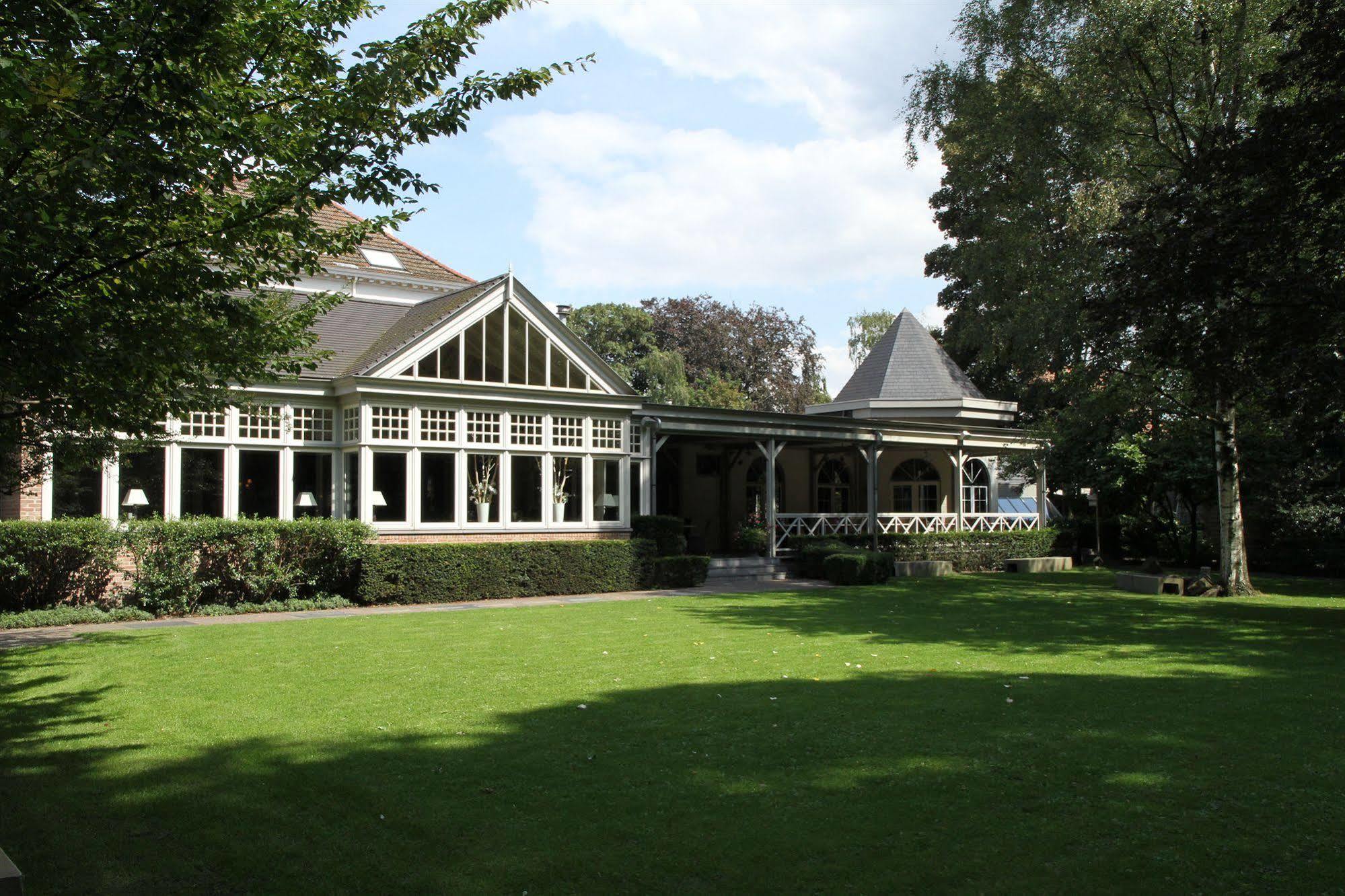 Hotel Den Hof Zelzate Exterior photo